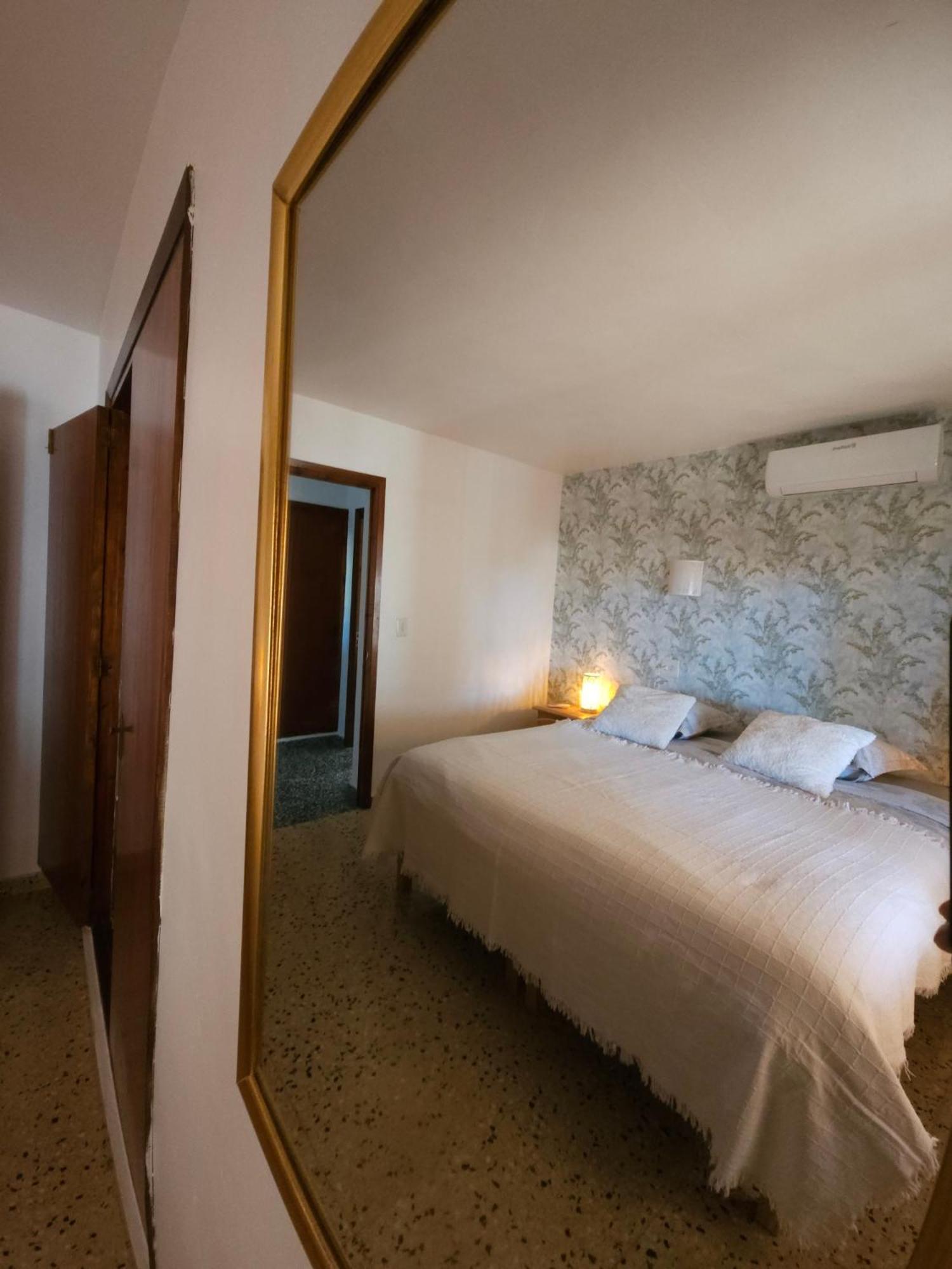 Apartamento Casa Veintiuno En Calp Habitación foto